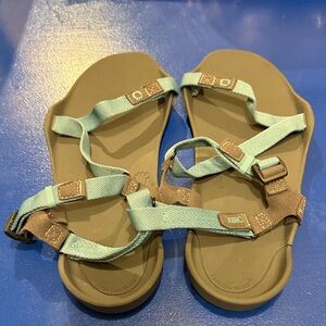 Xero Shoes Z-Trek Sandals W9 NEW Barefoot Minimalist Hiking Blue